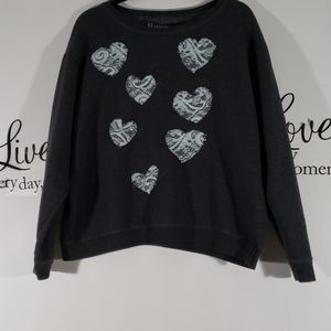 BLUE LACE HEART SWEATSHIRT- 310